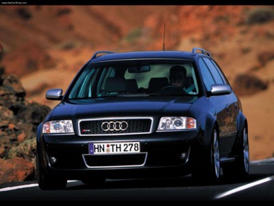 Audi RS6 Avant 2002 metal framed poster