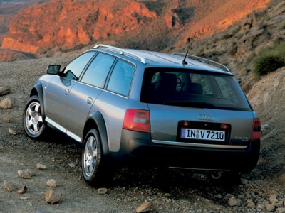 Audi allroad quattro 2.5 TDI 2000 canvas poster