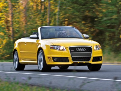 Audi RS4 Cabriolet 2008 canvas poster