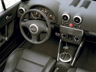 Audi TT Roadster 2002 Mouse Pad 532984