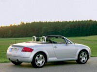 Audi TT Roadster 2002 Poster 533271