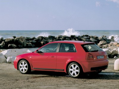 Audi S3 1999 Poster 533697