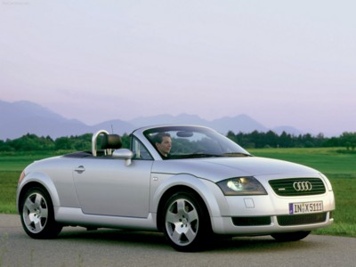 Audi TT Roadster 2002 Poster 533978