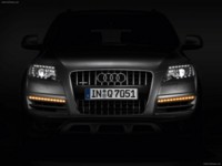 Audi Q7 2010 Mouse Pad 534107