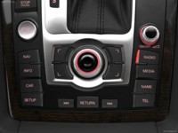 Audi Q7 2010 Mouse Pad 534238