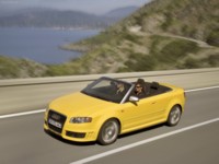 Audi RS 4 Cabriolet 2006 Mouse Pad 535442
