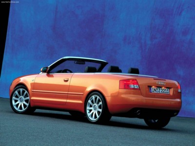 Audi A4 Cabriolet 2002 puzzle 535572