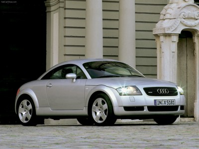 Audi TT Coupe 2001 Poster 535848