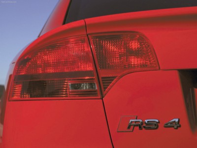 Audi RS4 2006 Poster 535882
