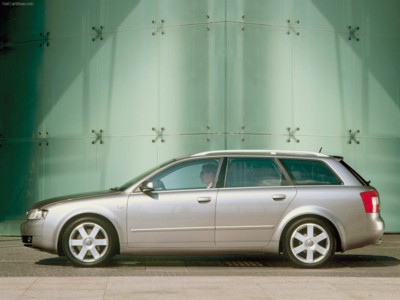 Audi A4 Avant 2002 Poster 535895