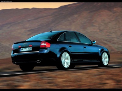 Audi RS6 Sedan 2002 puzzle 536244