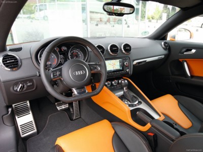 Audi TTS Coupe 2011 Mouse Pad 536858