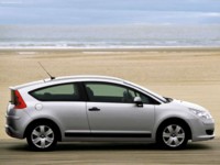 Citroen C4 Coupe with Panoramic Sunroof 2005 Sweatshirt #541118