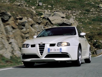 Alfa Romeo 147 GTA 2002 Poster 542431