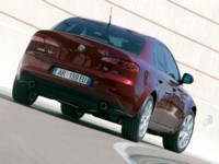 Alfa Romeo 159 2005 Sweatshirt #543270