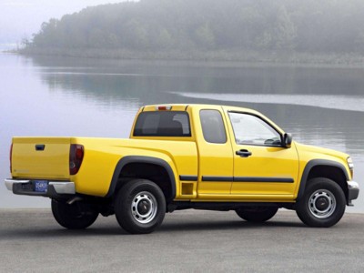 Chevrolet Colorado Extended Cab 2004 poster