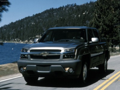 Chevrolet Avalanche 2002 Poster 544455