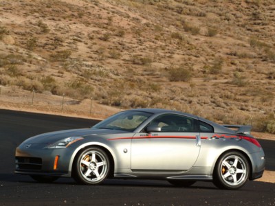 Nismo Nissan 350Z 2004 poster