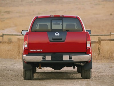 Nismo Nissan Frontier King Cab 2005 Poster 547442
