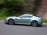 Aston Martin V12 Vantage 2010 Tank Top #547701
