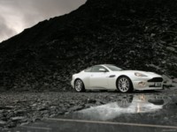 Aston Martin Vanquish S V12 2004 Tank Top #547714