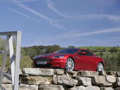 Aston Martin DBS Infa Red 2008 puzzle 548574