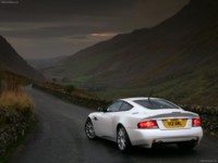 Aston Martin Vanquish S V12 2004 hoodie #548606