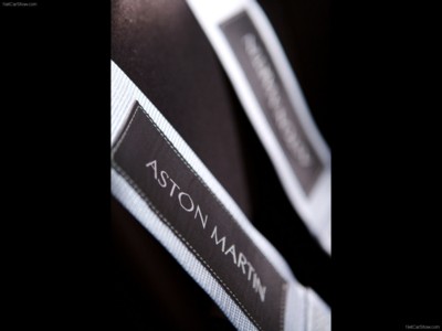 Aston Martin V8 Vantage N24 2007 Mouse Pad 548646