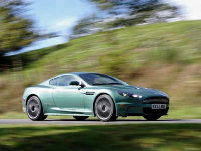 Aston Martin DBS Racing Green 2008 Poster 548654