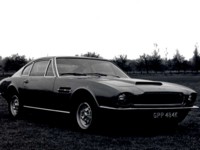 Aston Martin V8 1973 Poster 549245