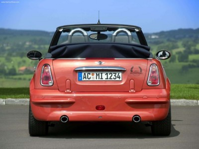 AC Schnitzer Mini Cooper Covertible 2004 mouse pad