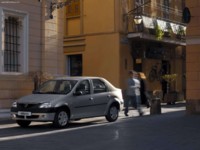 Dacia Logan 1.6 MPI 2005 hoodie #550187