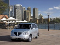 SsangYong Rodius 2004 Mouse Pad 550546