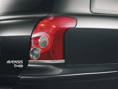 Toyota Avensis Wagon 2007 stickers 551197