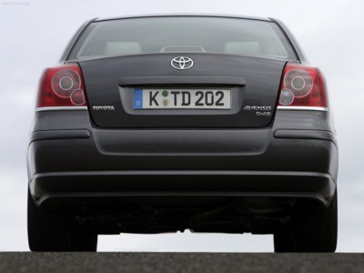 Toyota Avensis 2007 stickers 551658