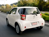 Toyota iQ 2009 Poster 552084