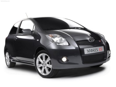 Toyota Yaris TS Concept 2006 Poster 553507