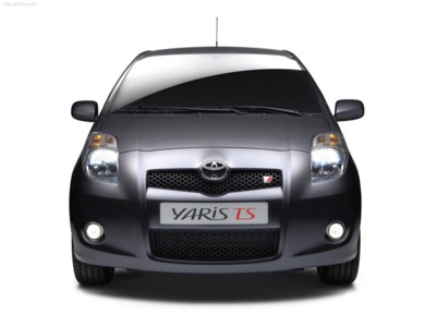 Toyota Yaris TS Concept 2006 Poster 553914