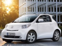 Toyota iQ 2009 Poster 554307