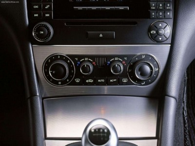 Mercedes-Benz C200 CGI Estate Elegance 2004 poster