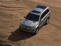 Mercedes-Benz GL-Class 2006 Poster 555649