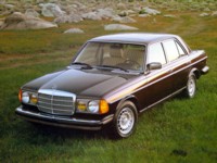 Mercedes-Benz 300D Turbodiesel 1985 hoodie #556479