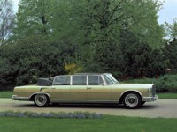 Mercedes-Benz 600 Pullman Limousine 1964 Sweatshirt #557300