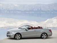 Mercedes-Benz E-Class Cabriolet 2011 Mouse Pad 557378