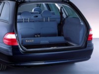 Mercedes-Benz E320 Estate Avantgarde 2003 Mouse Pad 557396