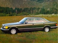 Mercedes-Benz 300SD Turbodiesel 1985 Longsleeve T-shirt #557803