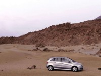 Mercedes-Benz B200 CDI 2006 Poster 558172