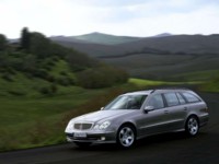 Mercedes-Benz E320 Estate Avantgarde 2003 mug #NC172115