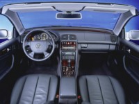 Mercedes-Benz CLK Cabriolet 1998 Mouse Pad 559921