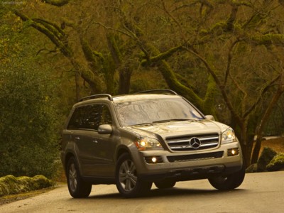 Mercedes-Benz GL450 2006 Poster 561321